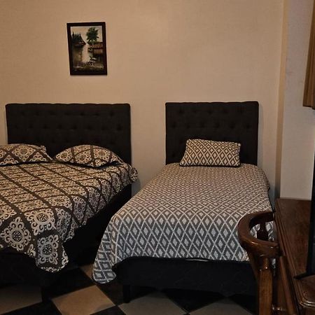 הרדיה Hotel Valladolid מראה חיצוני תמונה