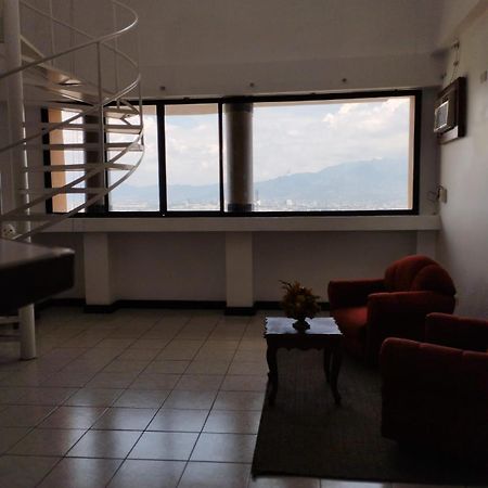הרדיה Hotel Valladolid מראה חיצוני תמונה