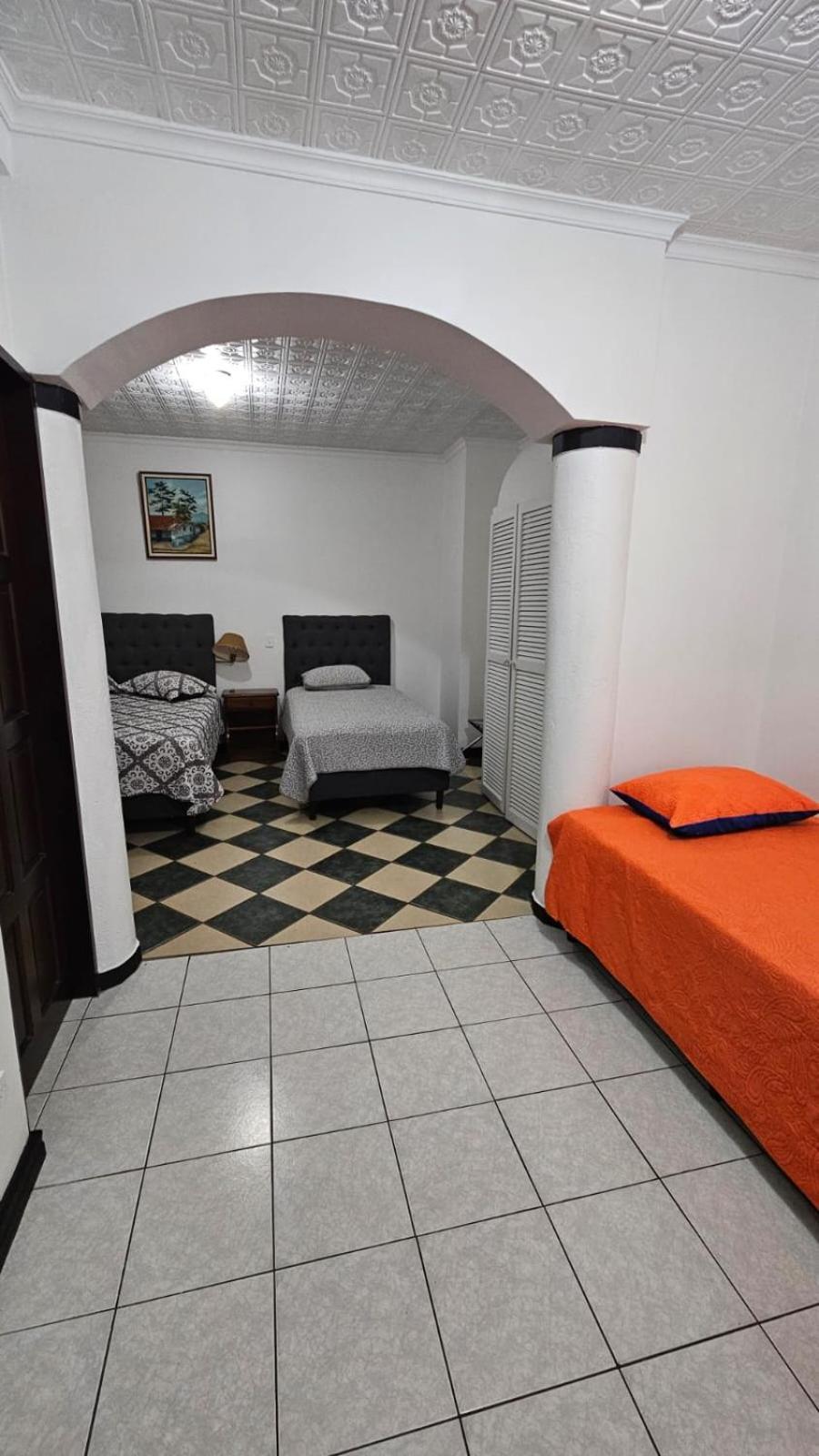 הרדיה Hotel Valladolid מראה חיצוני תמונה