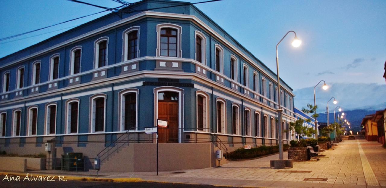 הרדיה Hotel Valladolid מראה חיצוני תמונה