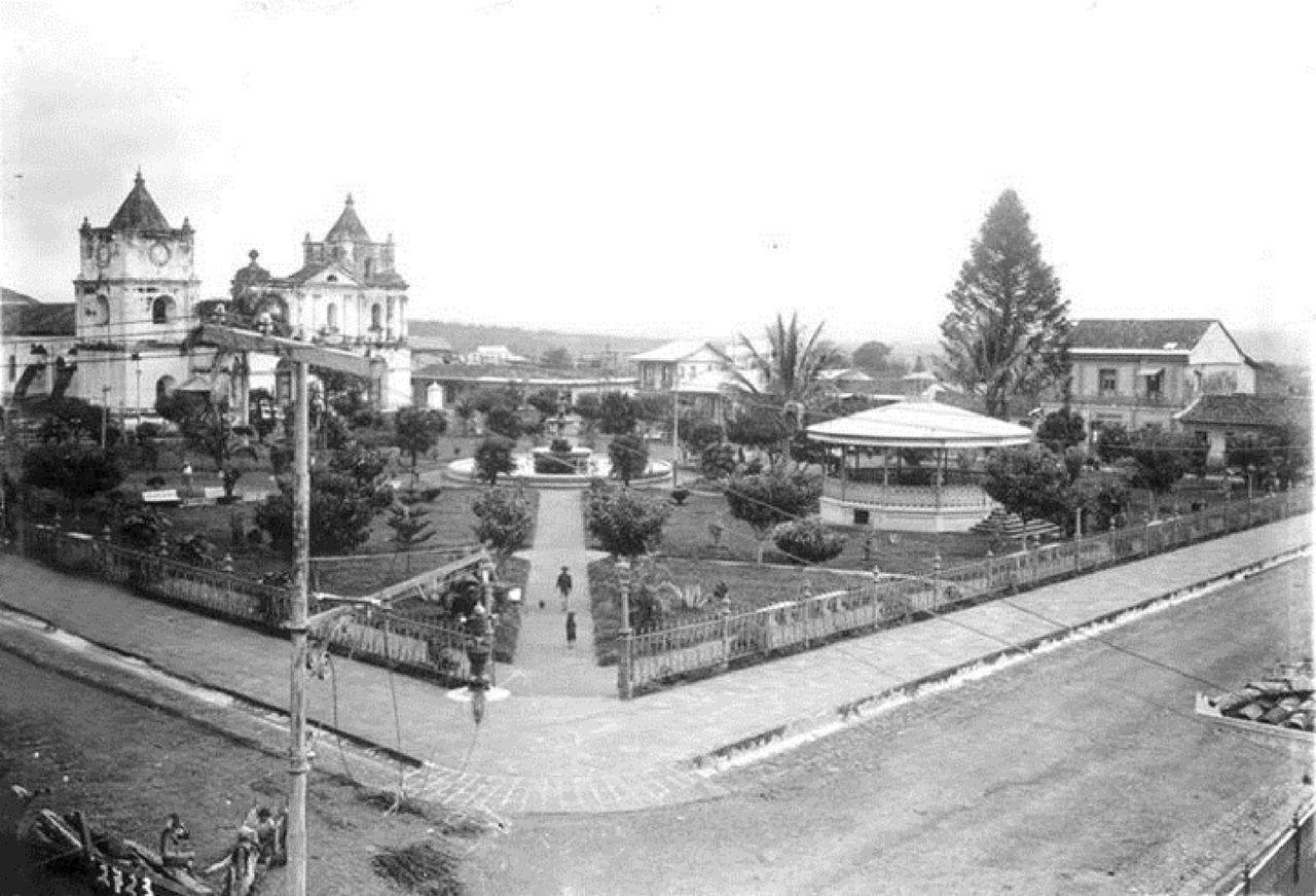 הרדיה Hotel Valladolid מראה חיצוני תמונה